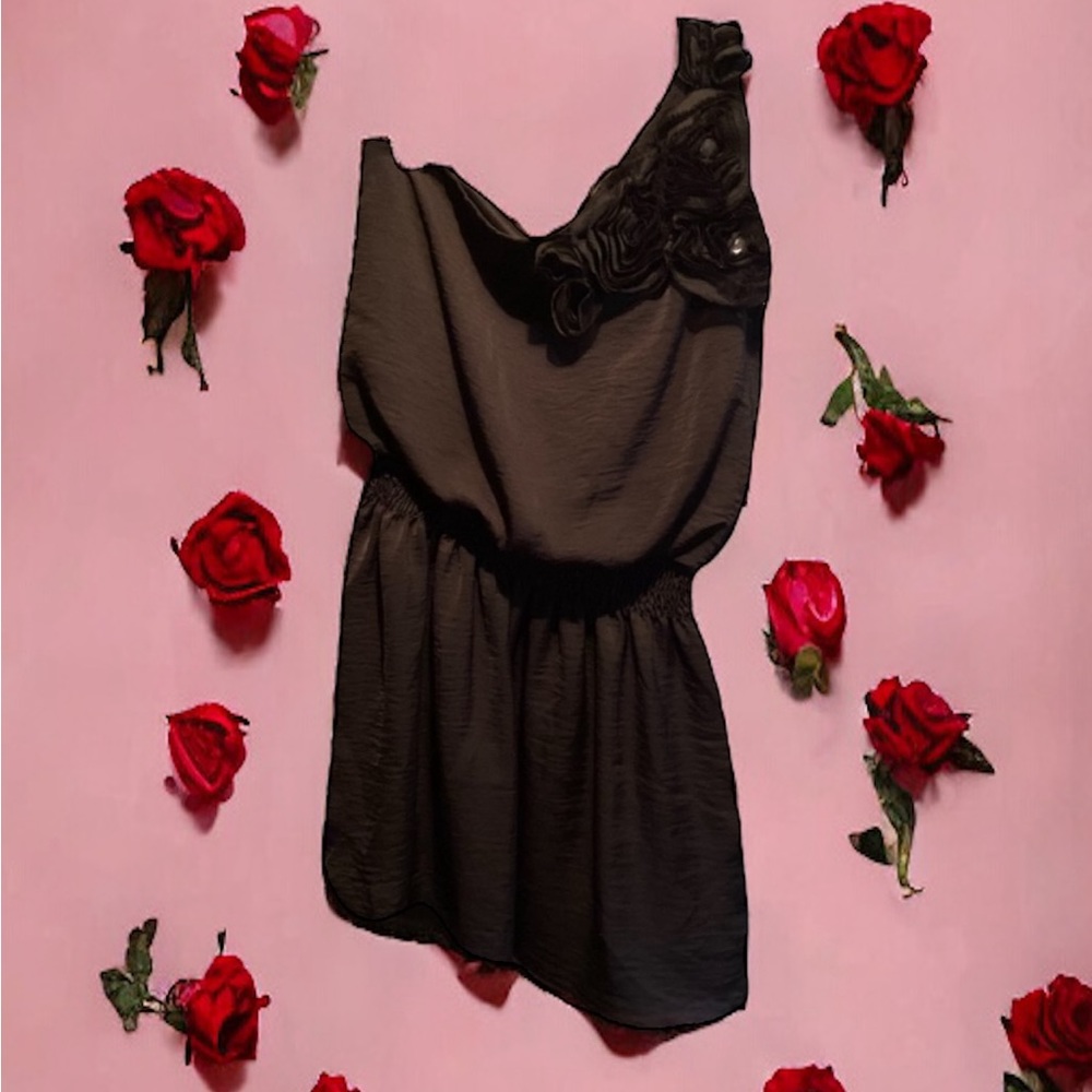 3/$15 Janette Black One Shoulder Floral Mini Dress